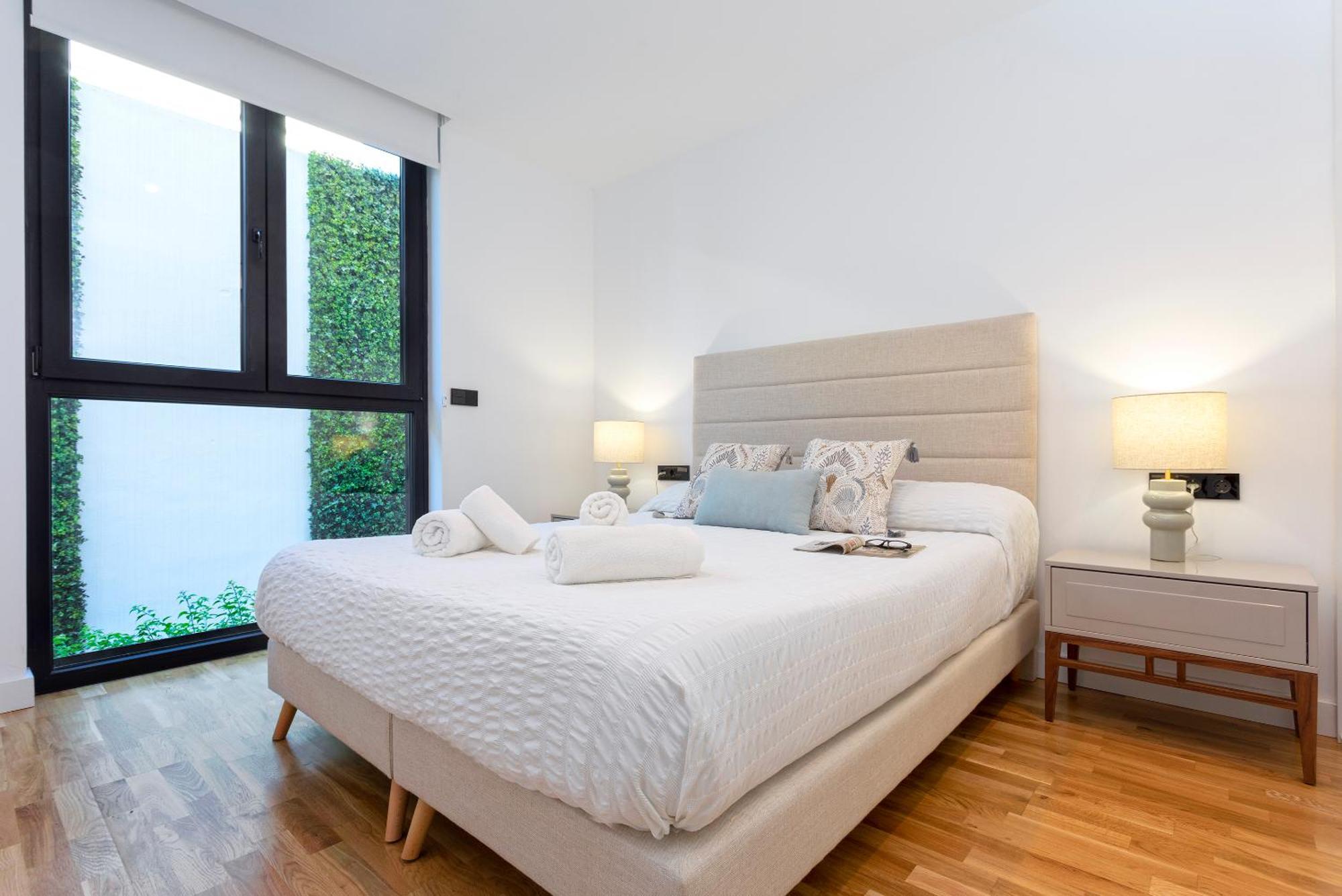Malagueta Beach Front Luxury Apartment By Rent Me Malaga Exterior photo