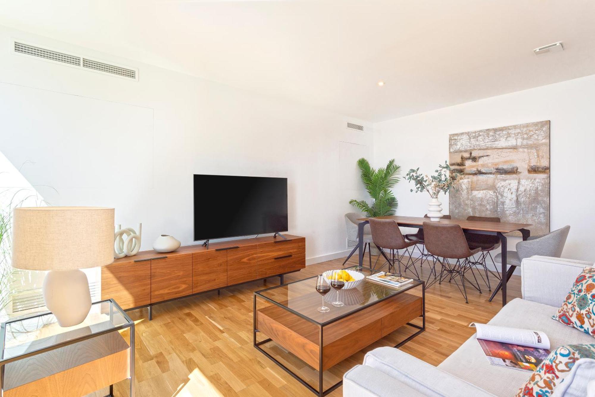 Malagueta Beach Front Luxury Apartment By Rent Me Malaga Exterior photo