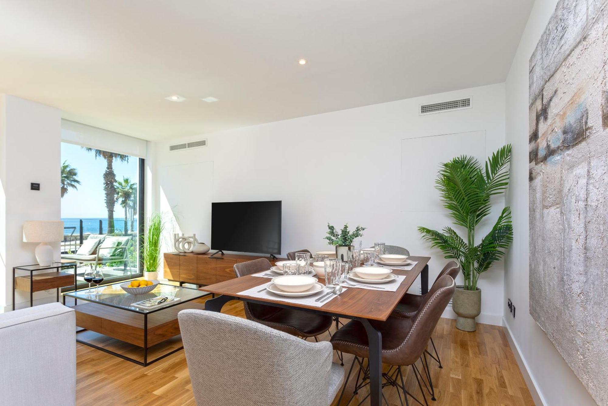 Malagueta Beach Front Luxury Apartment By Rent Me Malaga Exterior photo